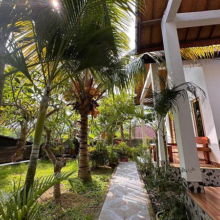 Wahyu Masari Homestay Sakti Luaran gambar