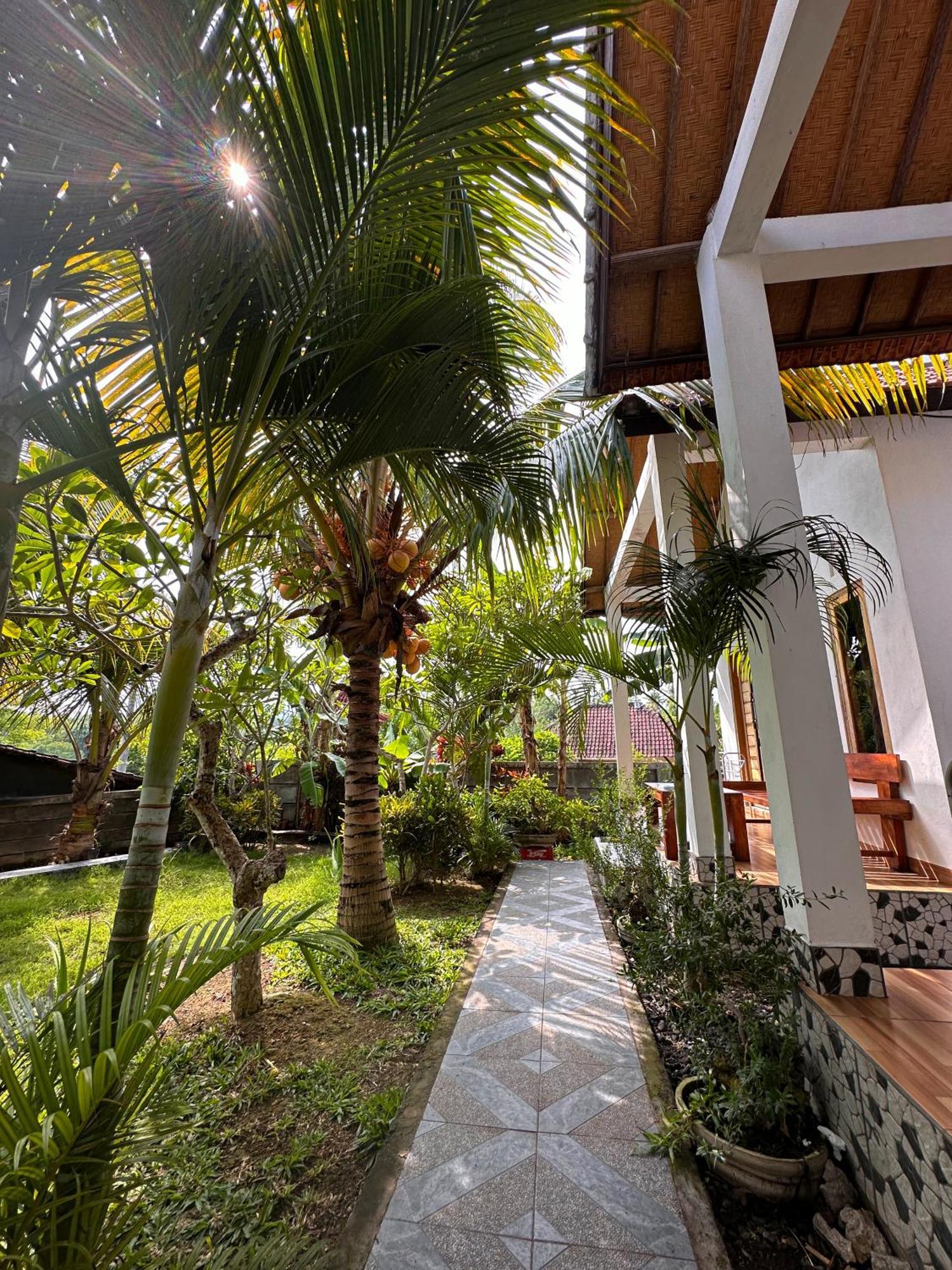 Wahyu Masari Homestay Sakti Luaran gambar